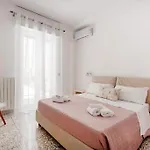 Apartahotel Augustea - Modern