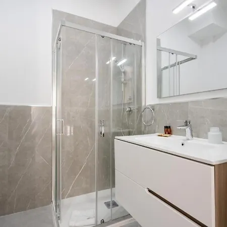 Augustea - Modern 3* Барі