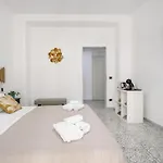 Augustea - Modern Aparthotel